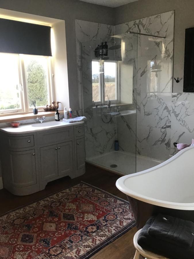 Plas Bostock Farm Рексем Экстерьер фото